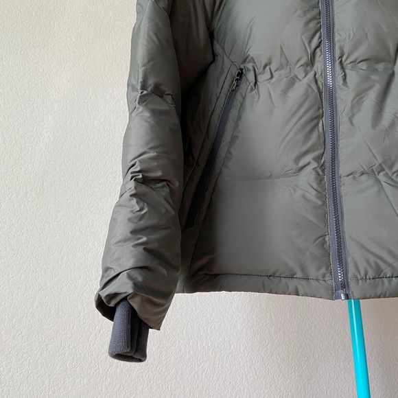 Champion Men’s Lightweight Puffer Hoodie JACKET NWT - Picture 6 of 8